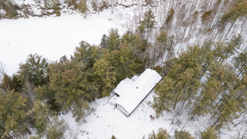 8860 County Rd 41, Addington Highlands, ON for sale - Aerial - Image 3 of 4