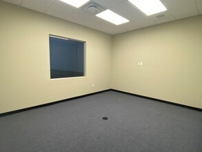 2290-2398 NW 119th St, Miami, FL for lease Building Photo- Image 2 of 4