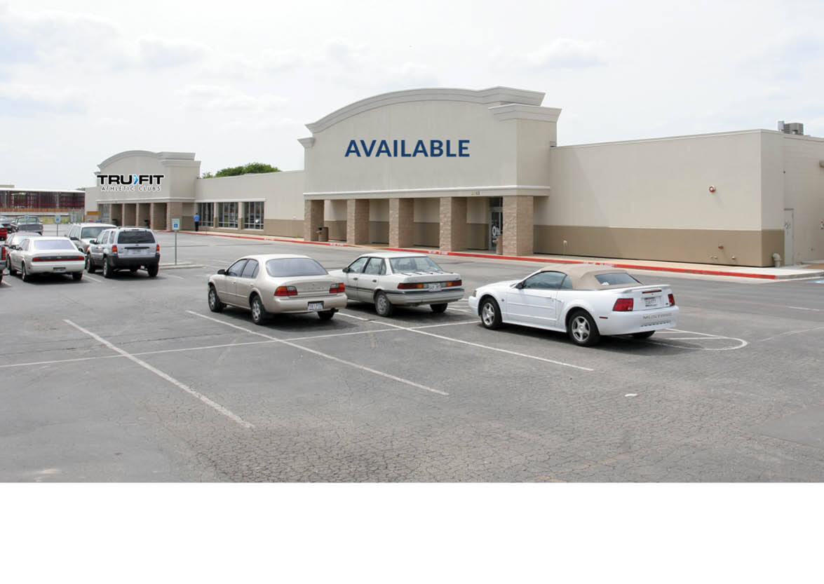 2545-2567 SW Military Dr, San Antonio, TX for lease Building Photo- Image 1 of 9