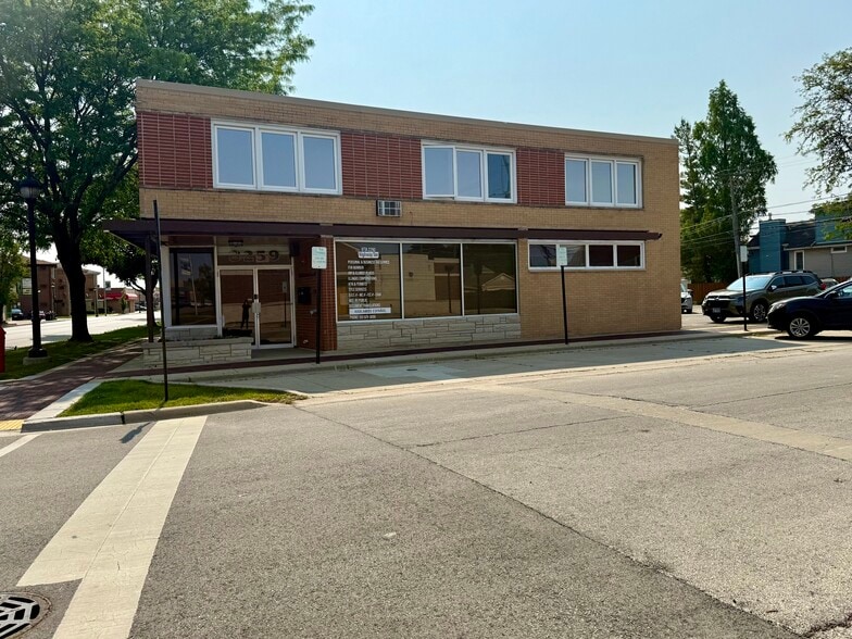 8259 Grand Ave, River Grove, IL for lease - Building Photo - Image 1 of 2