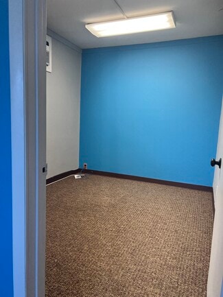 Plus de détails pour 1329 West Main, Rapid City, SD - Bureau/Commerce de détail à louer