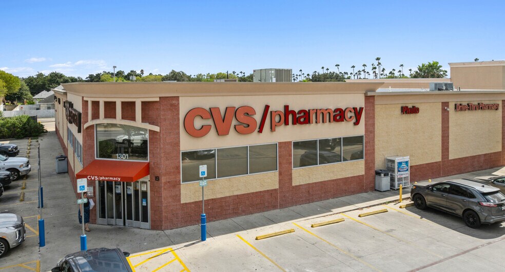 1301 S Cage Blvd, Pharr, TX à vendre - Photo du bâtiment - Image 3 de 5