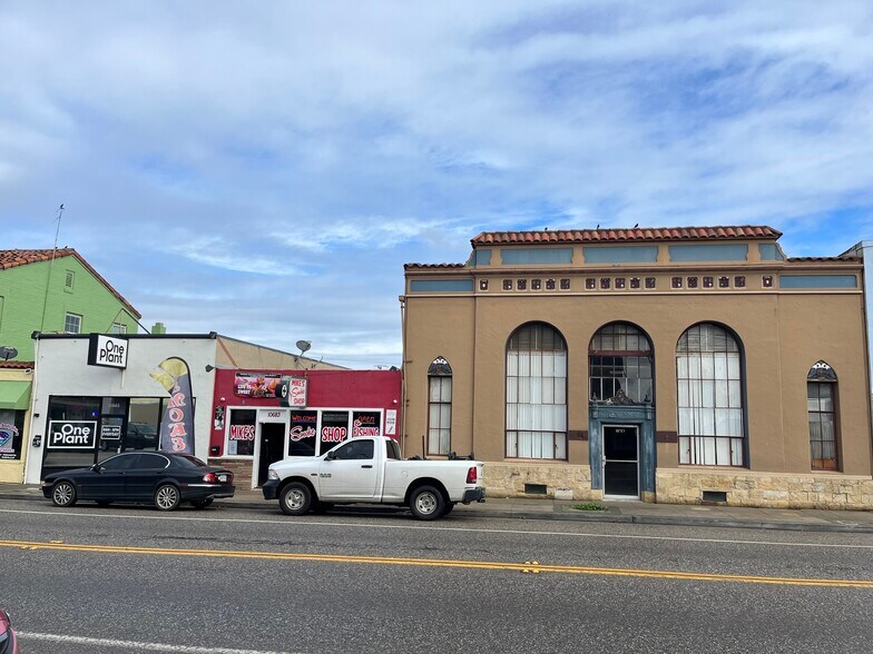 10685 Merritt St, Castroville, CA for sale - Building Photo - Image 1 of 6