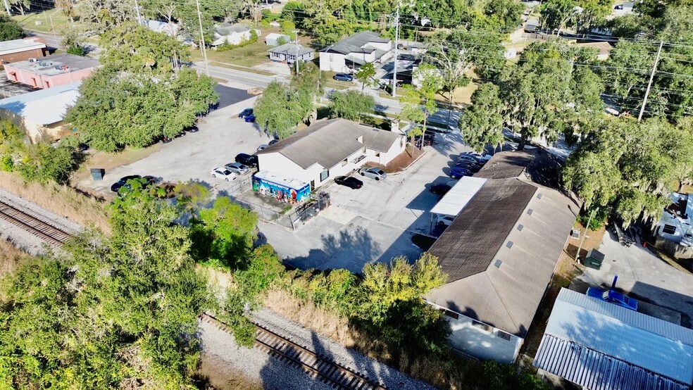 1701 E Gary Rd, Lakeland, FL for lease - Building Photo - Image 2 of 10