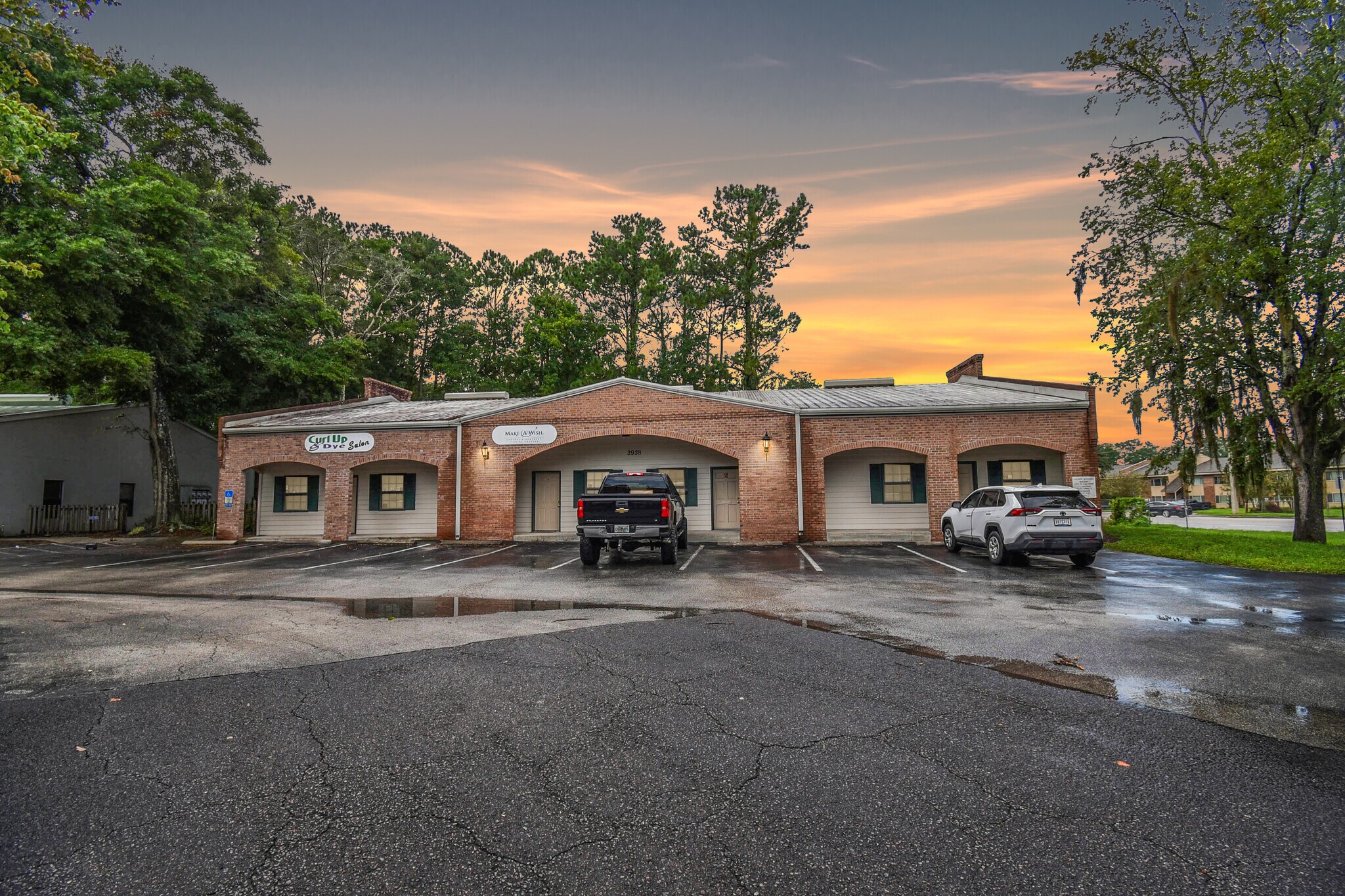 3938 Sunbeam Rd, Jacksonville, FL for lease Primary Photo- Image 1 of 29