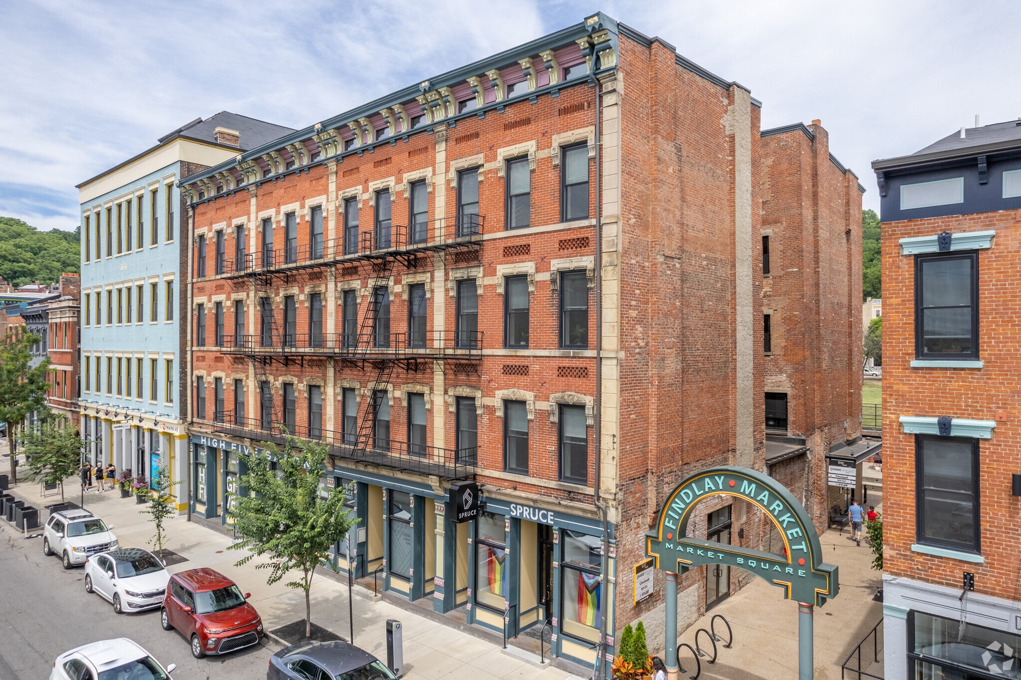 1818 Race St, Cincinnati, OH à louer Photo principale- Image 1 de 5