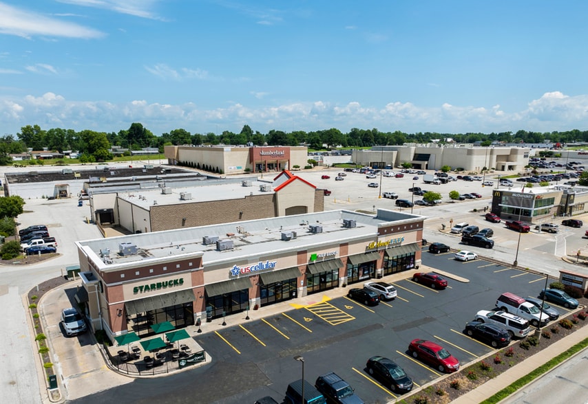 3115-3131 Broadway St, Quincy, IL à vendre - Photo du bâtiment - Image 1 de 1