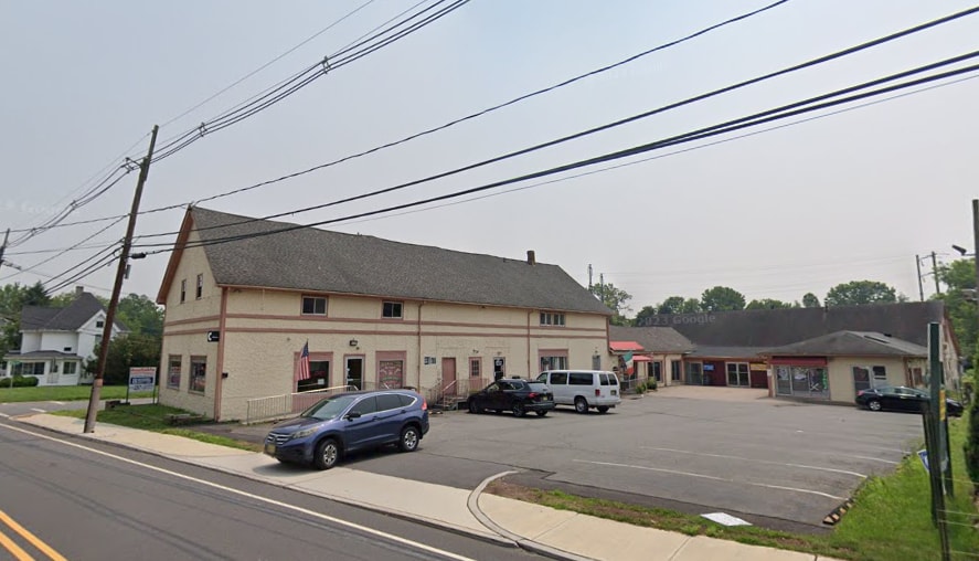 613 Ridge Rd, South Brunswick, NJ for lease - Building Photo - Image 3 of 34