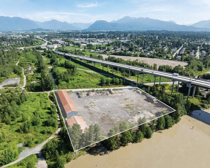 19966 Wharf St, Maple Ridge, BC à vendre - Aérien - Image 3 de 22