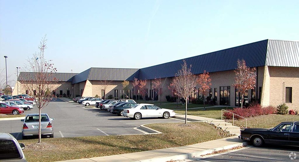 9610 Pulaski Park Dr, Middle River, MD for lease - Building Photo - Image 1 of 2