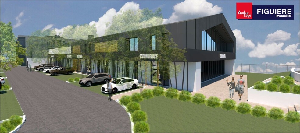 Retail in Salon-de-Provence for lease - Building Photo - Image 2 of 8
