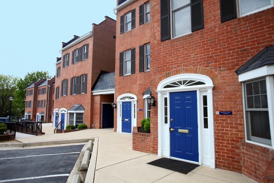 222 Bosley Ave, Towson, MD à louer - Photo du bâtiment - Image 3 de 6