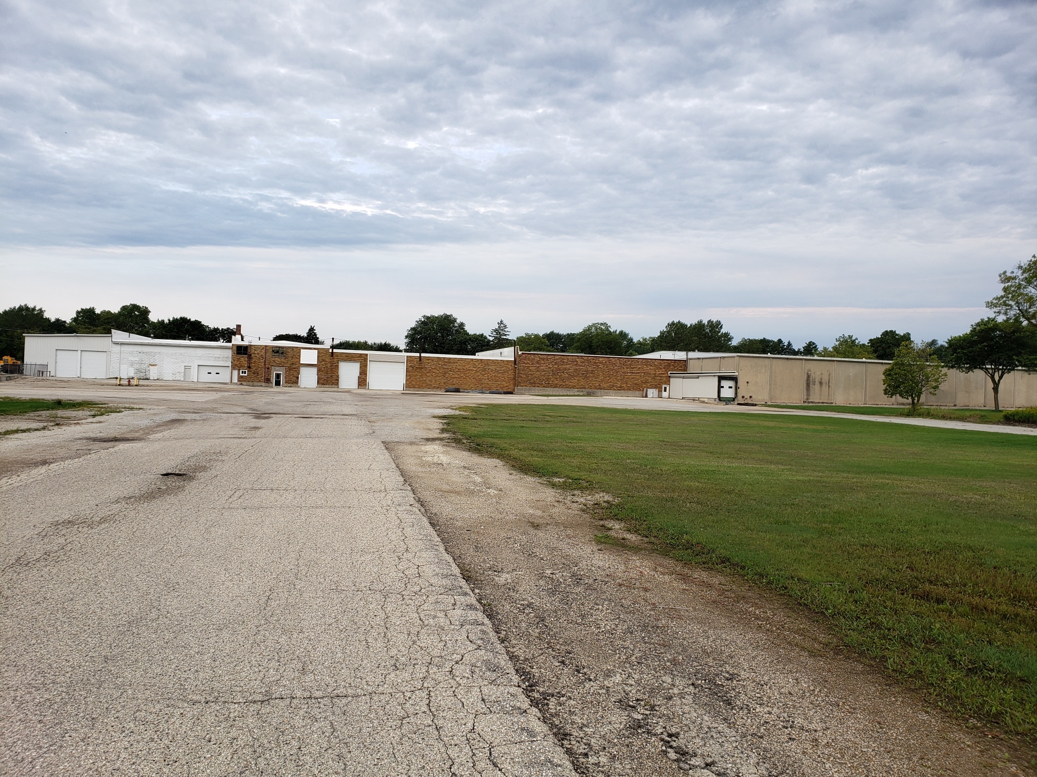 100 Washington St, Fox Lake, WI for lease Primary Photo- Image 1 of 11