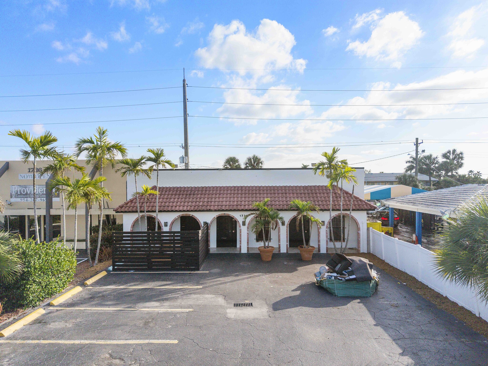 1730 E Commercial Blvd, Fort Lauderdale, FL for lease Building Photo- Image 1 of 54