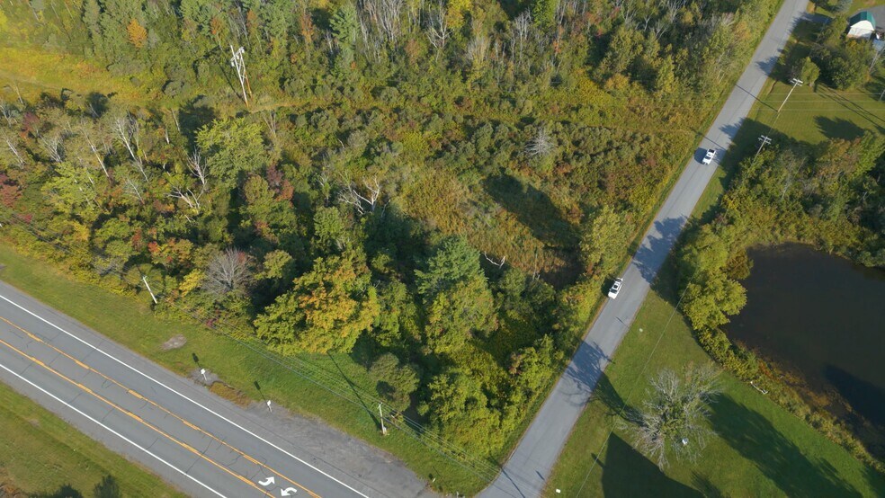 219 Mudge rd, Delanson, NY à vendre - Vidéo sur l’inscription commerciale - Image 2 de 50