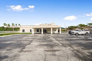 Plus de détails pour 291 NW 37th Ave, Miami, FL - Commerce de détail à vendre