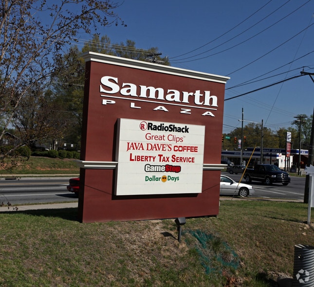 117 N Myrtle School Rd, Gastonia, NC for lease - Building Photo - Image 3 of 4