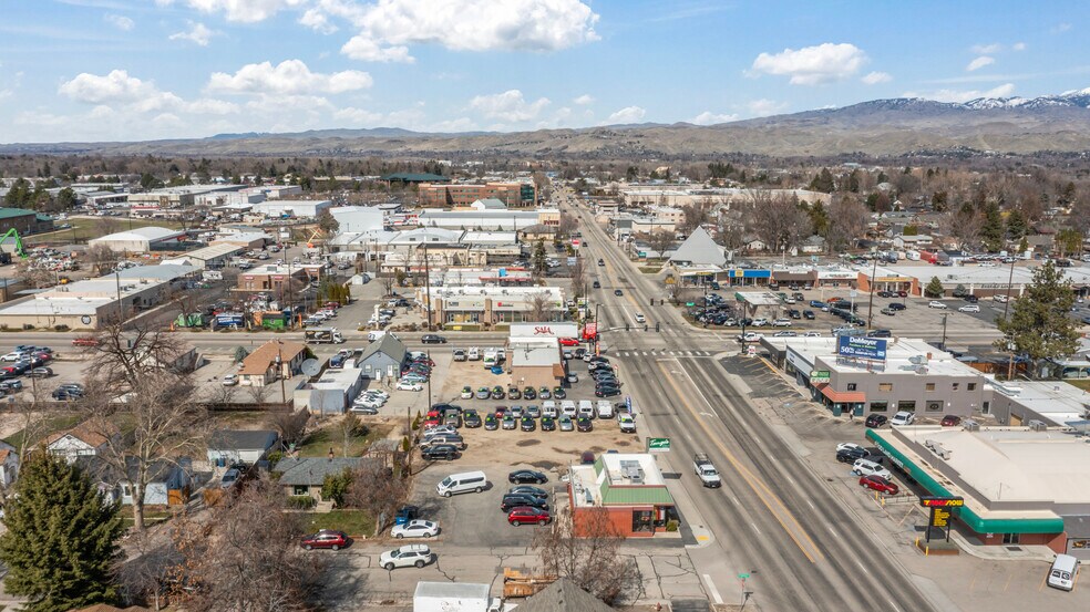 701 N Orchard St, Boise, ID à vendre - Photo du bâtiment - Image 3 de 4