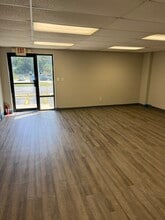 6325-6375 N Orange Blossom Trl, Orlando, FL for lease Interior Photo- Image 1 of 6
