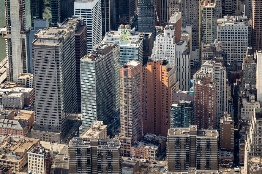 40 Fulton St, New York, NY à louer - Photo du bâtiment - Image 2 de 17