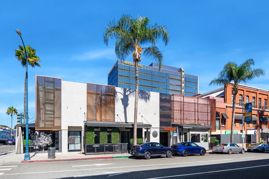 468 N Bedford Dr, Beverly Hills, CA à louer - Photo du bâtiment - Image 2 de 12