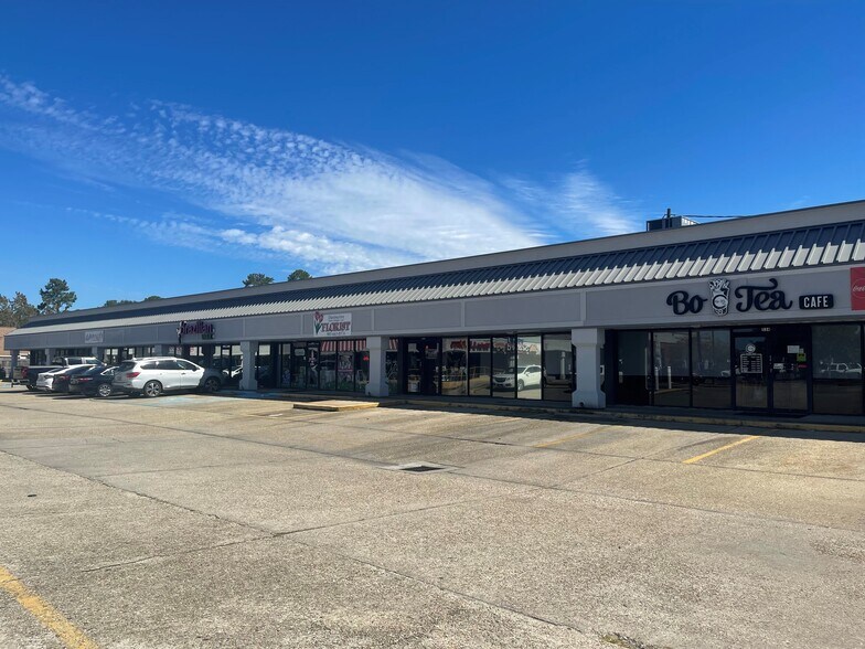 534 Gause Blvd E, Slidell, LA à louer - Photo du bâtiment - Image 2 de 6