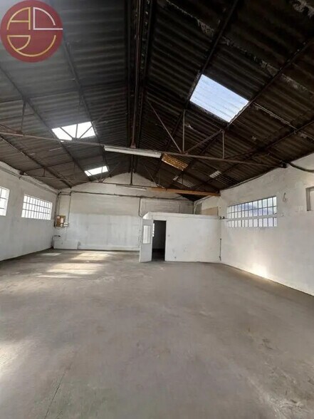 Industrial in Portet-sur-Garonne for lease - Interior Photo - Image 3 of 5