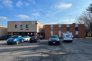 Plus de détails pour 5211 Mahoning Ave, Youngstown, OH - Bureau à louer