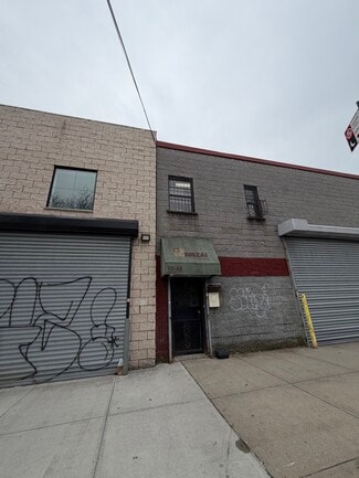 More details for 70-42 48th Ave, Woodside, NY - Industrial for Sale