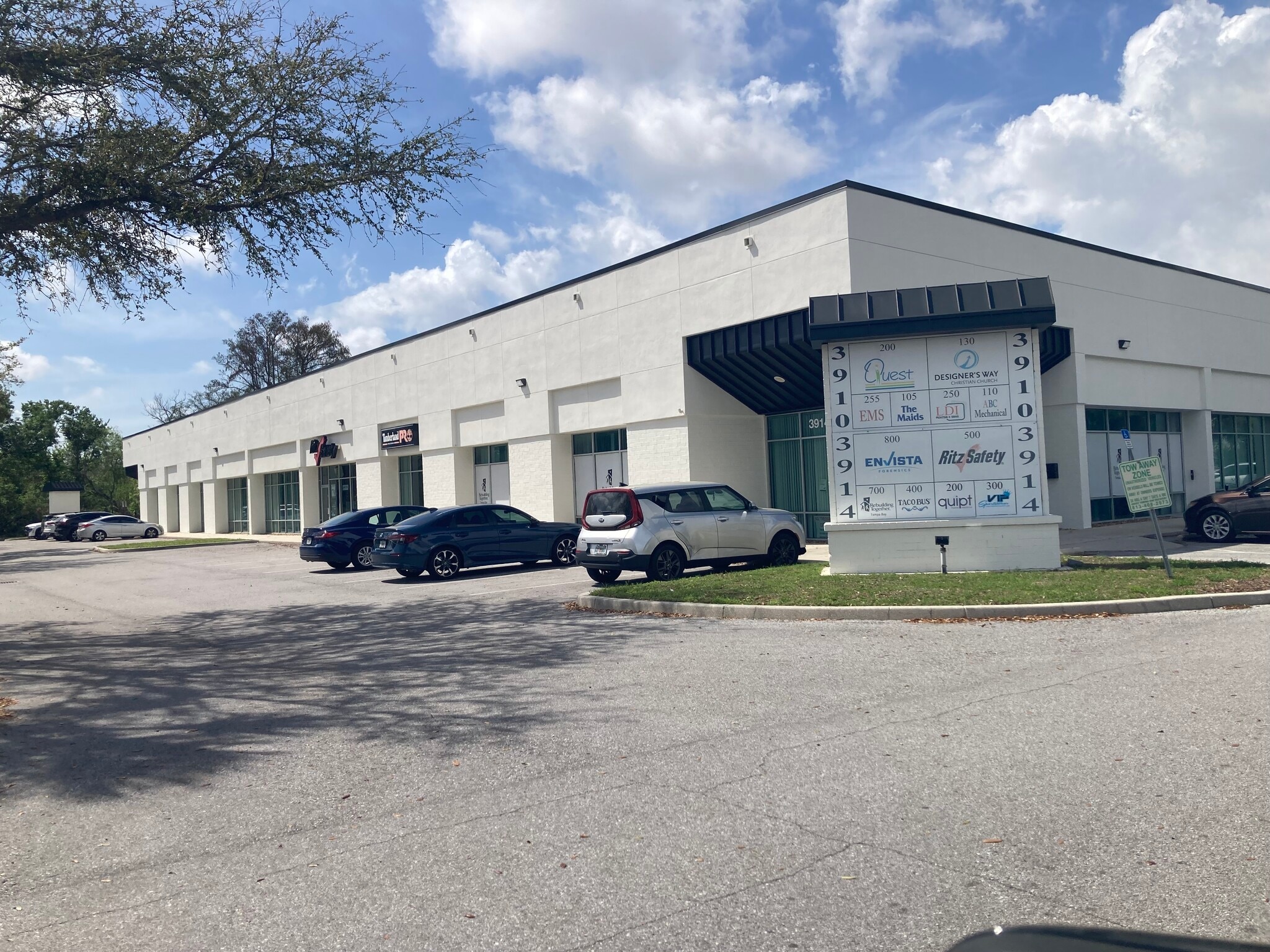 3914 US Hwy 301, Tampa, FL for lease Building Photo- Image 1 of 5