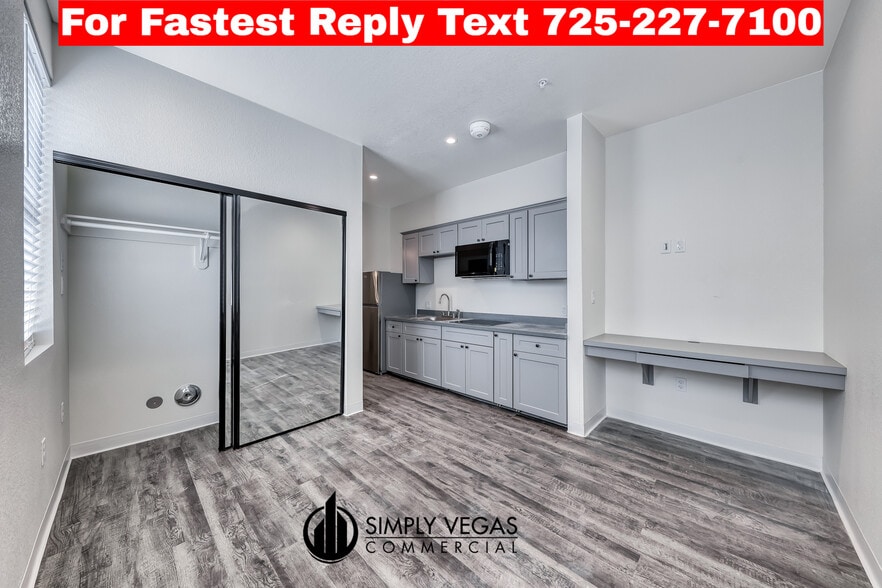 304 S Maryland Pky, Las Vegas, NV for sale - Interior Photo - Image 2 of 6