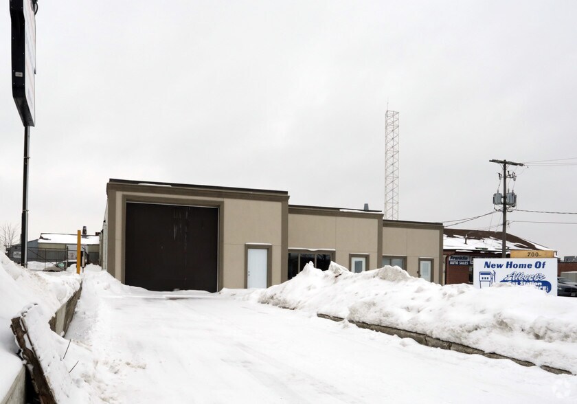 700 Franklin Blvd, Cambridge, ON à louer - Photo du bâtiment - Image 3 de 4