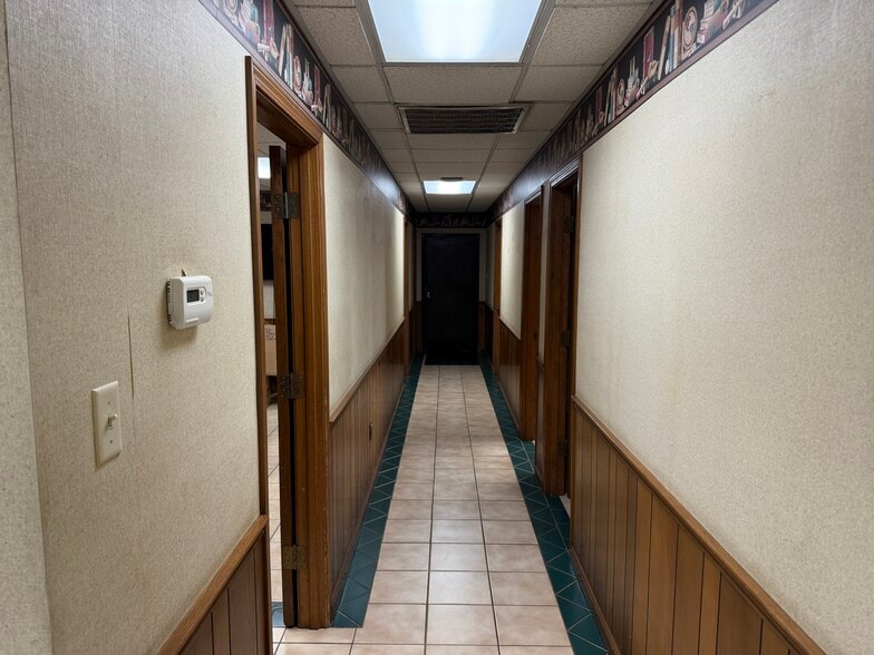 2015 S Main St, Stuttgart, AR for sale - Building Photo - Image 3 of 58