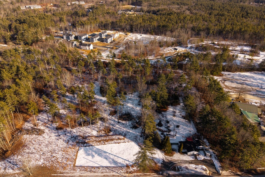 559 Calef Hwy, Barrington, NH for sale - Building Photo - Image 3 of 22