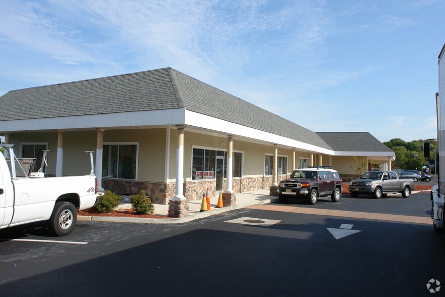 400 US Highway 130, East Windsor, NJ for lease - Building Photo - Image 3 of 4