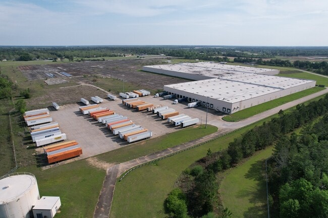 Plus de détails pour 3300 Sylvester Rd, Albany, GA - Industriel aux enchères