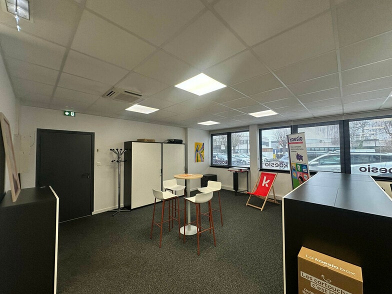Office in Strasbourg for lease - Interior Photo - Image 3 of 4