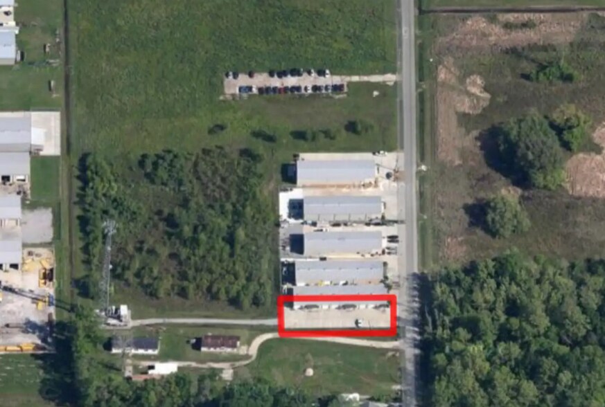 3133 S Darla Ave, Gonzales, LA à louer - Photo du bâtiment - Image 2 de 2