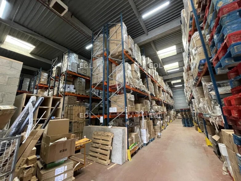 Flex in Gennevilliers for lease - Building Photo - Image 2 of 21