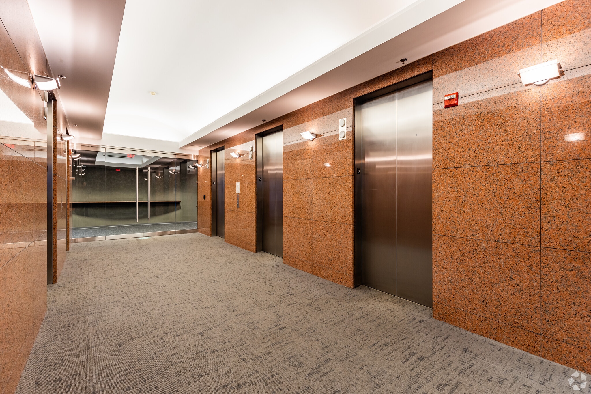 2300 Discovery Dr, Orlando, FL for lease Interior Photo- Image 1 of 7