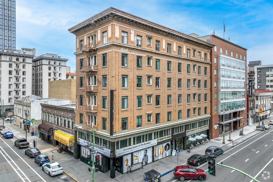 392 11th St, Oakland, CA à vendre - Photo principale - Image 1 de 1