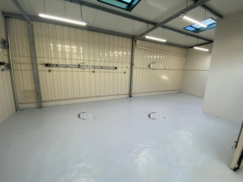 Flex dans Guyancourt à louer - Photo intérieure - Image 3 de 13