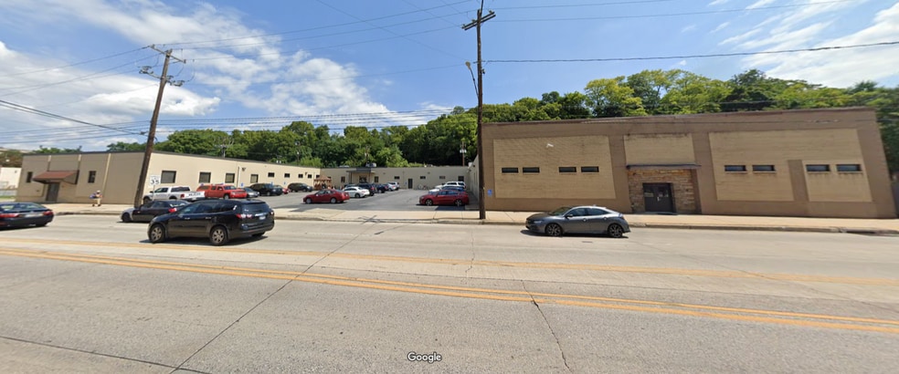 27-33 N Cameron St, Harrisburg, PA for sale - Building Photo - Image 2 of 3