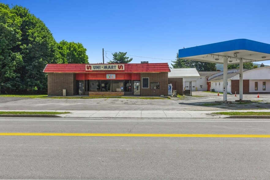 2 E Main St, Canisteo, NY for sale - Building Photo - Image 1 of 22