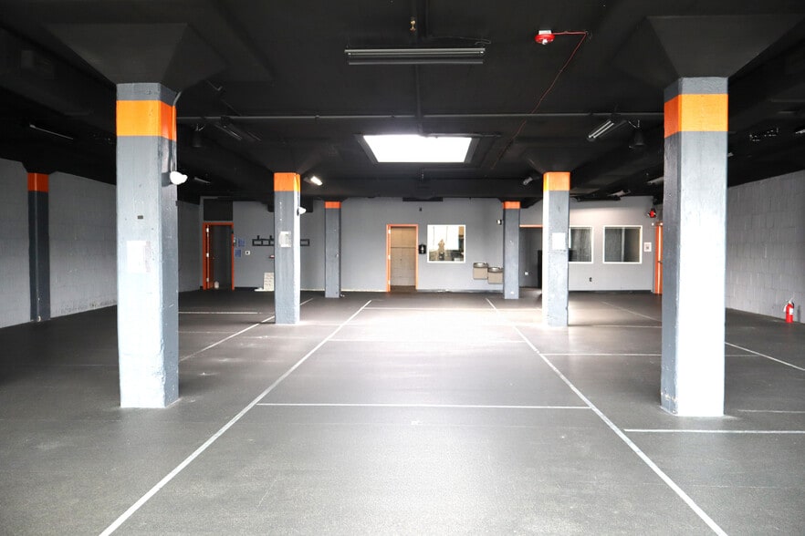 610 N Liberty St, Winston-Salem, NC for lease - Building Photo - Image 3 of 6