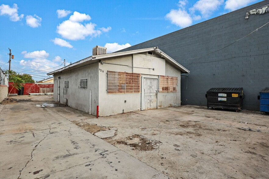 6216 Crenshaw Blvd, Los Angeles, CA for sale - Building Photo - Image 3 of 24