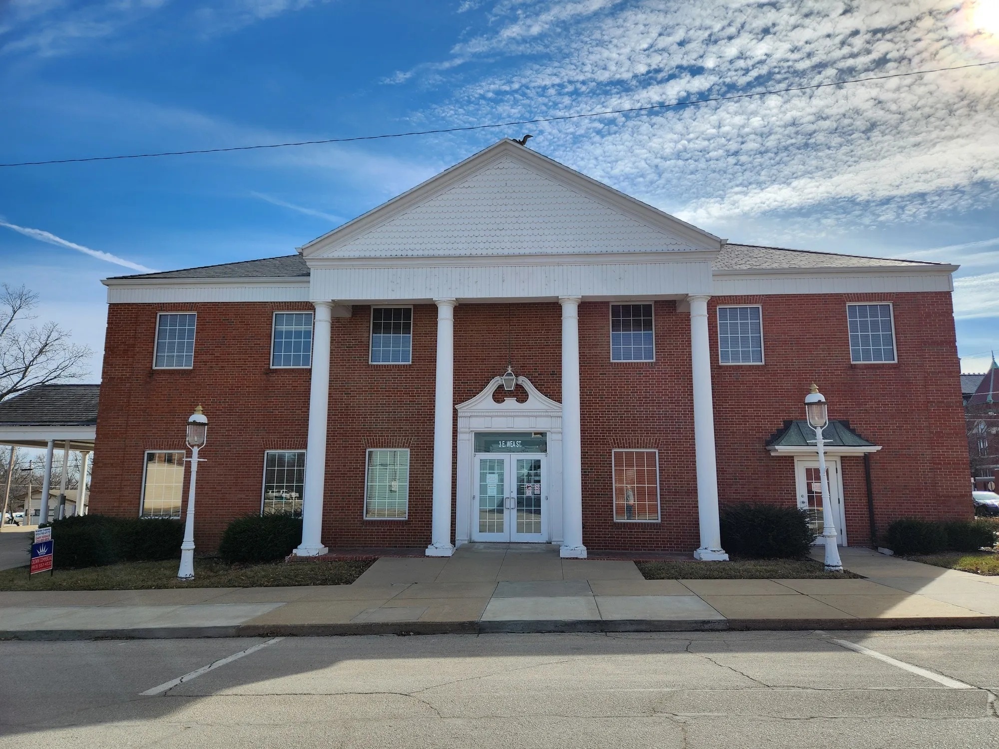 3 E Wea St, Paola, KS for sale Primary Photo- Image 1 of 18