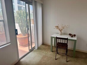 1460 7th St, Santa Monica, CA for lease Interior Photo- Image 2 of 7