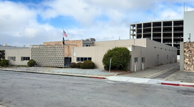 Plus de détails pour 820 Stanton Rd, Burlingame, CA - Industriel à louer