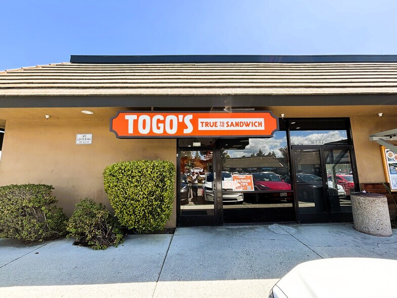 470-480 Blossom Hill Rd, San Jose, CA à louer - Photo du bâtiment - Image 2 de 68